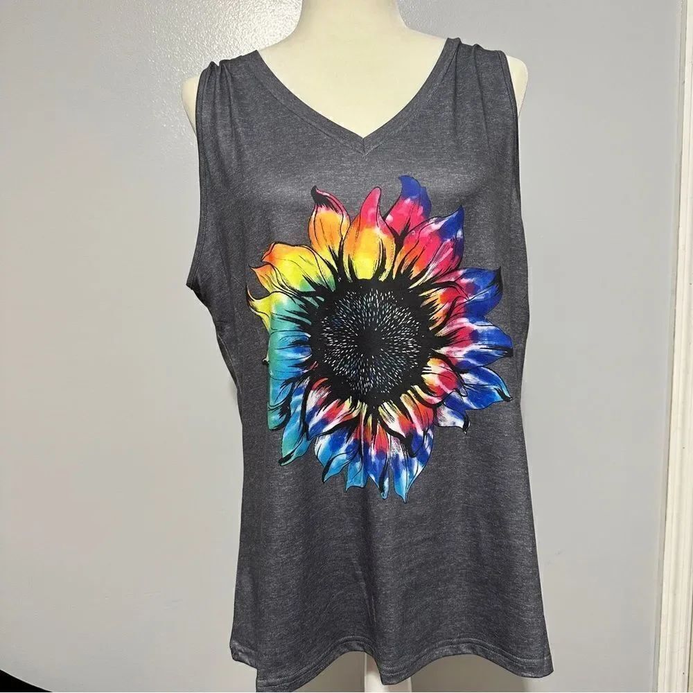 Colorful flower tank top size XL